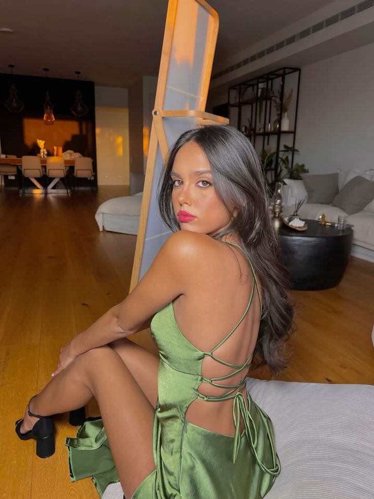 Trajes de fiesta ajustados con tirantes finos verdes, vestido de gala formal