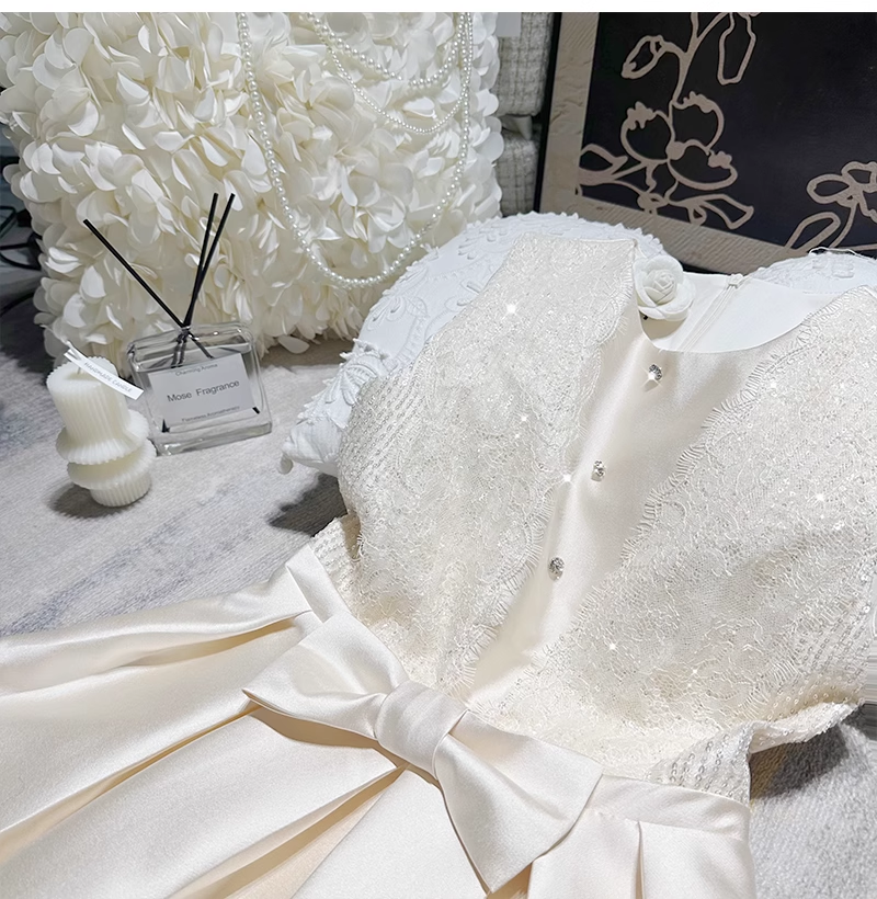 Beautiful Champagne Satin Lace Bow Design A-line Sleeveless Homecoming Dress TP3772