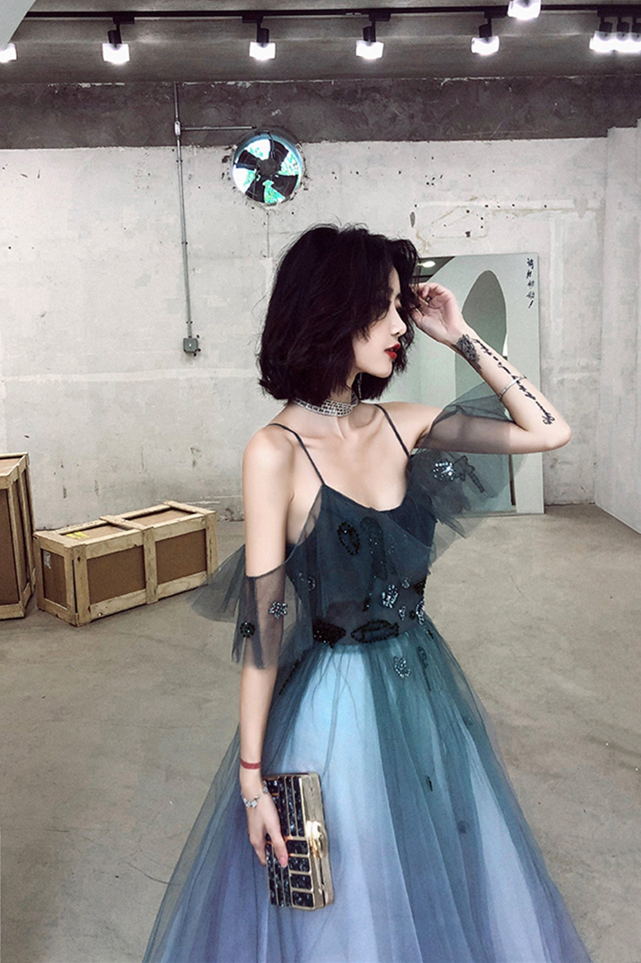 Stylish V-Neck Gradient Tulle Long Prom Dress, A-Line Backless Evening Party Dress