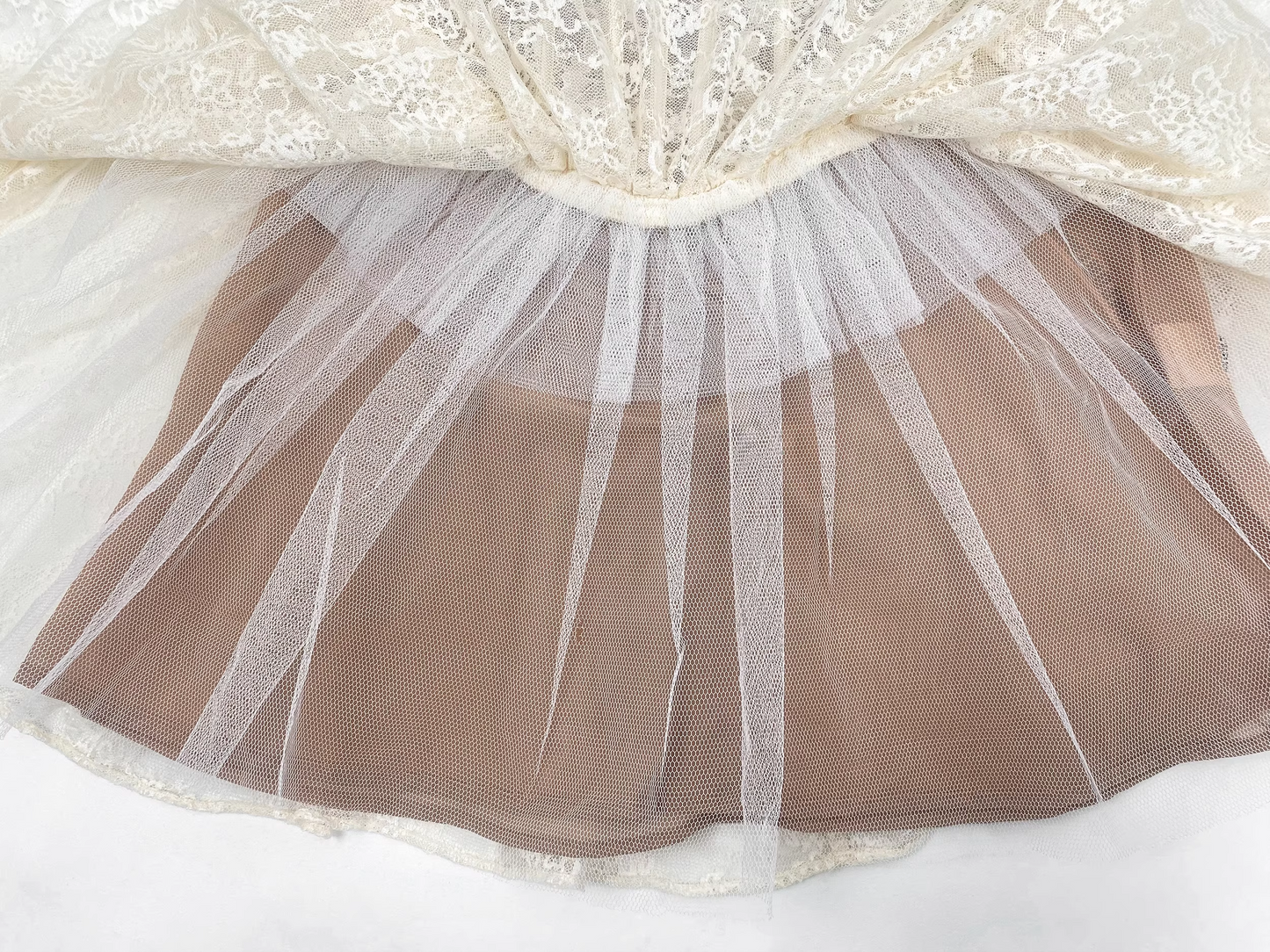 Vintage White Lace Embroidery Spaghetti Strap Design A-line Party Dress Homecoming Dress TP3857