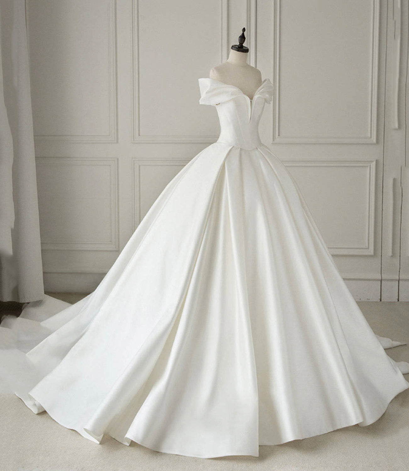 White satin long ball gown dress wedding dress 8805