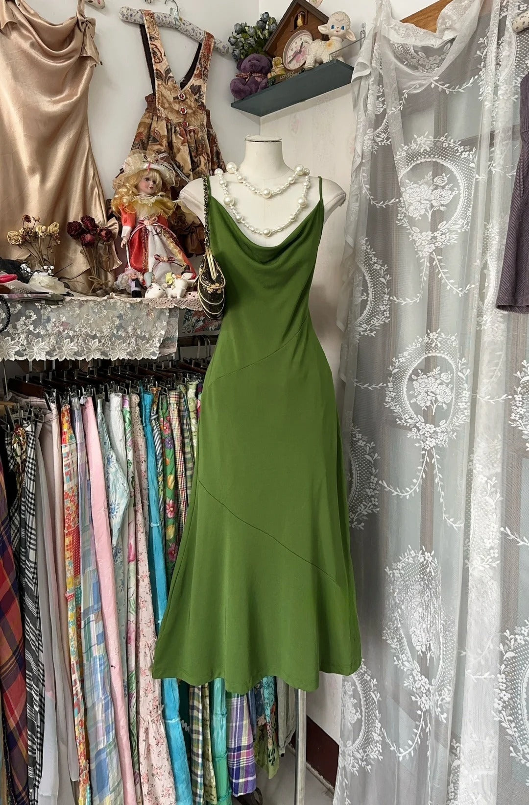 Green Simple Vintage Evening Dresses, Sleeveless Party Gowns cg25496
