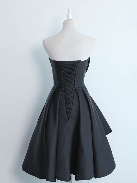 Simple Sweetheart Satin Short Black Prom Dress, Black Homecoming Dresses fg6631