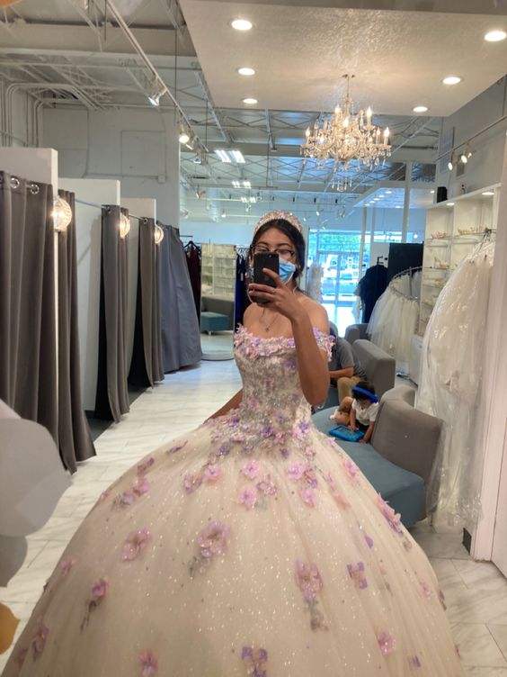 Stunning Off The Shoulder Floral Applique Quinceanera Dress Ball Gown Sweet 16 Dress fg5472