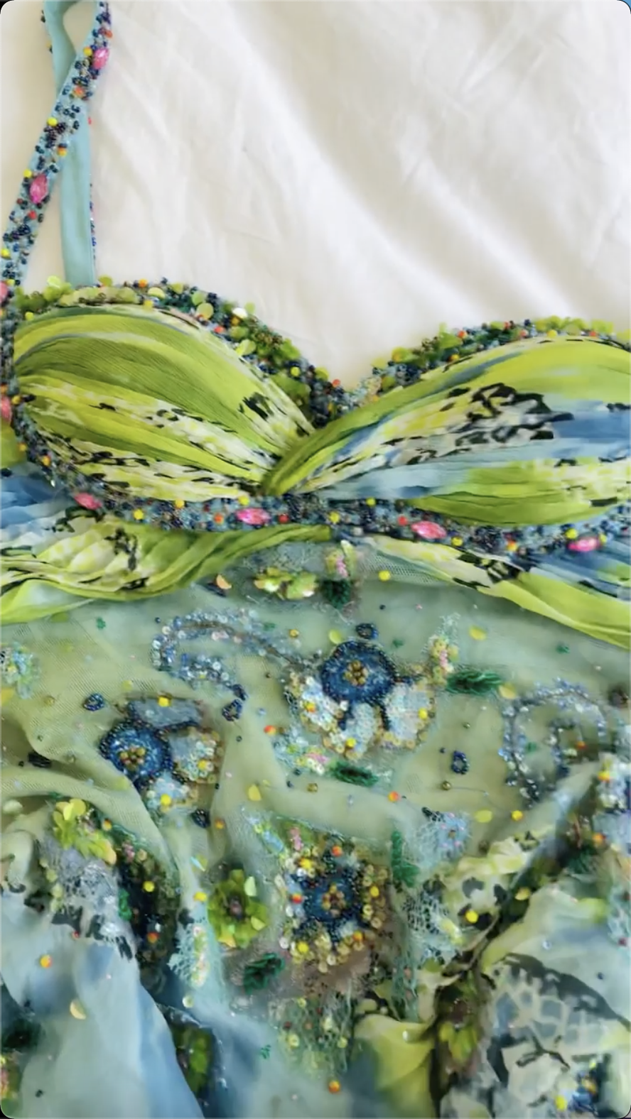Beautiful fairytale dress🧚🏻