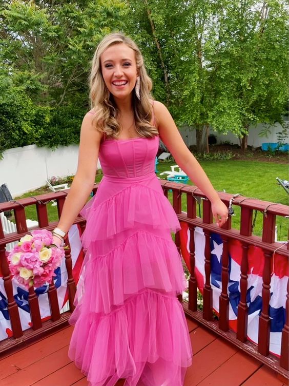 Vestidos de graduación de tul en capas con tirantes finos, vestidos formales largos