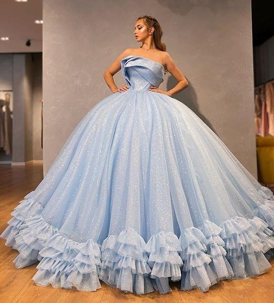 Sparkly Ball Gown Prom Dresses Strapless Puffy Bling Bling Evening Gowns Floor Length Backless Ruffles Party Dress fg2220