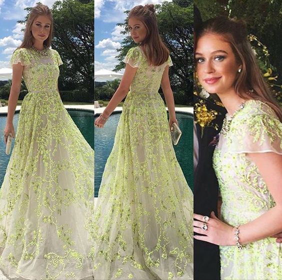 A-Line Lace Cap Sleeves Tulle Long Prom Dress with Appliques fg4762