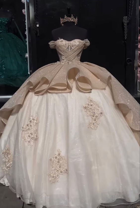 Vestidos de quinceañera de lujo con apliques y corsé, vestido de fiesta para graduación, vestido de dulces 16