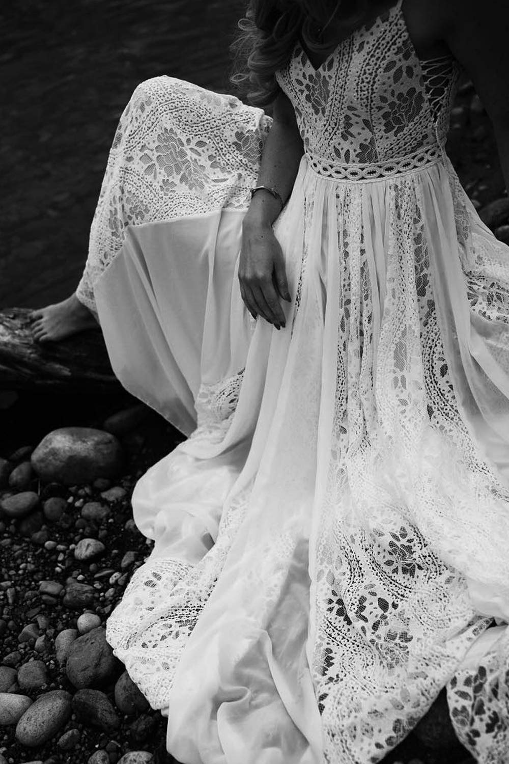 Vestidos de novia elegantes de encaje para playa, largos, con escote en V y espalda descubierta