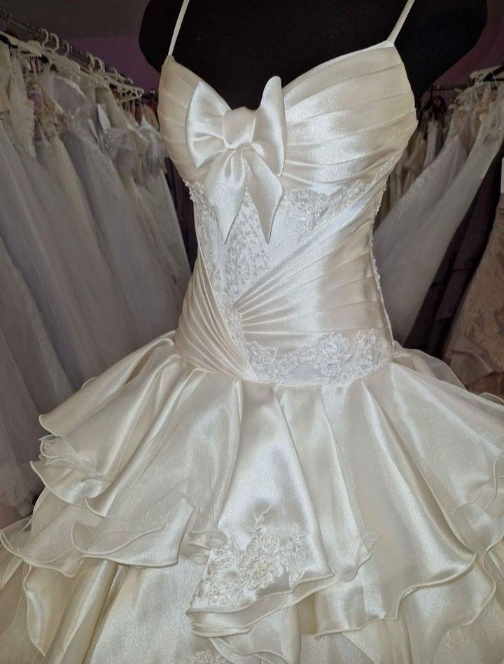 Ivory fashion unique elegant bow A-line long satin tulle princess ball gown evening dress wedding dress adult ceremony dress gh3555