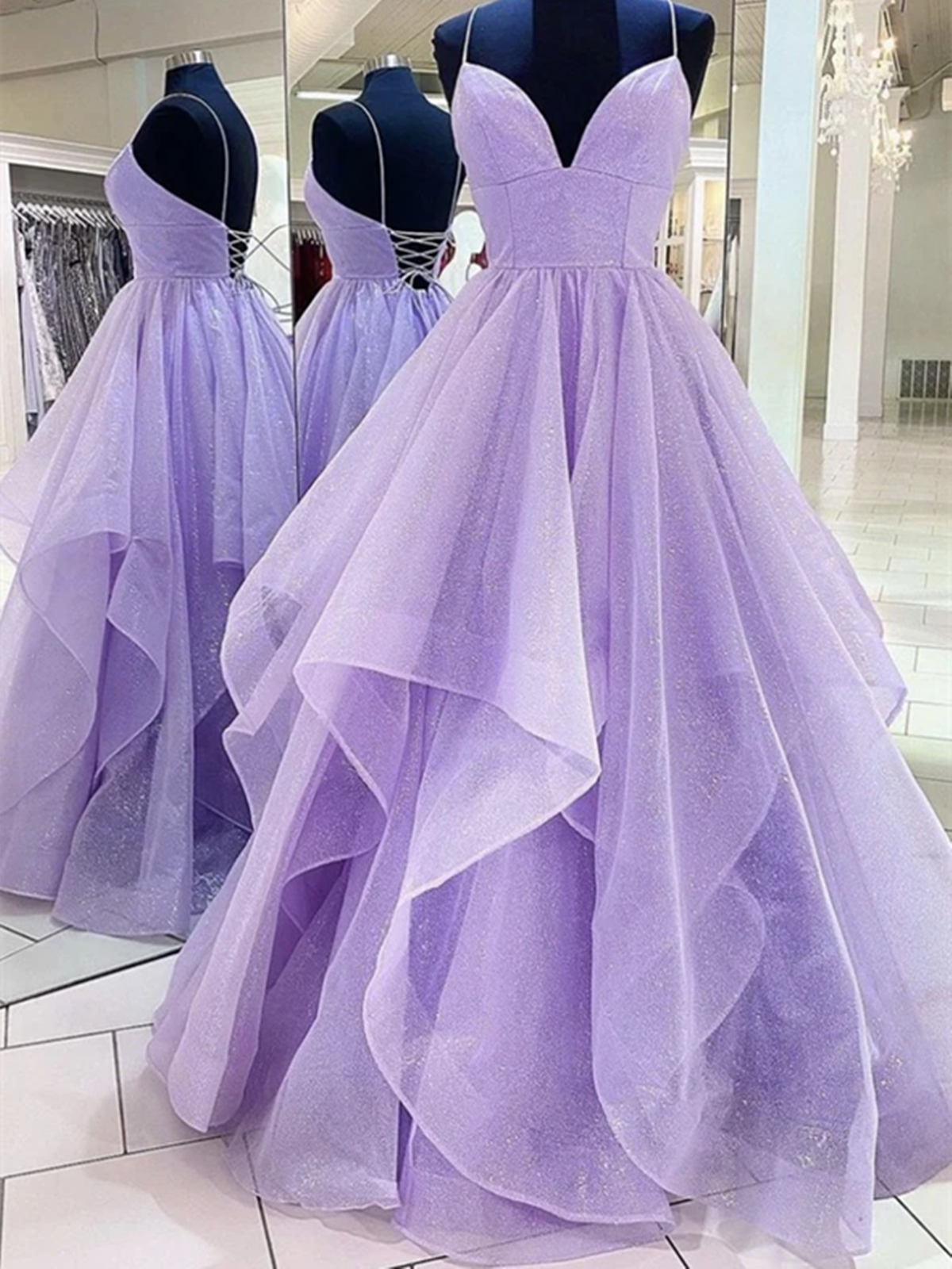 Vestidos de fiesta largos de tul morado con escote en V y corte A, vestidos de noche formales largos morados con escote en V y espalda descubierta.
