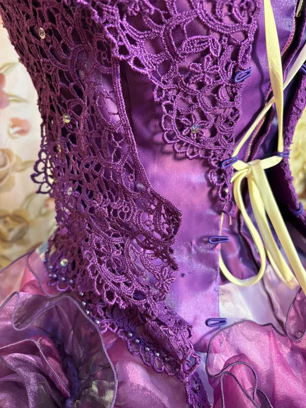 Hermoso vestido de noche de quinceañera con tirantes finos de gasa y flores lilas, corte A, TP4284