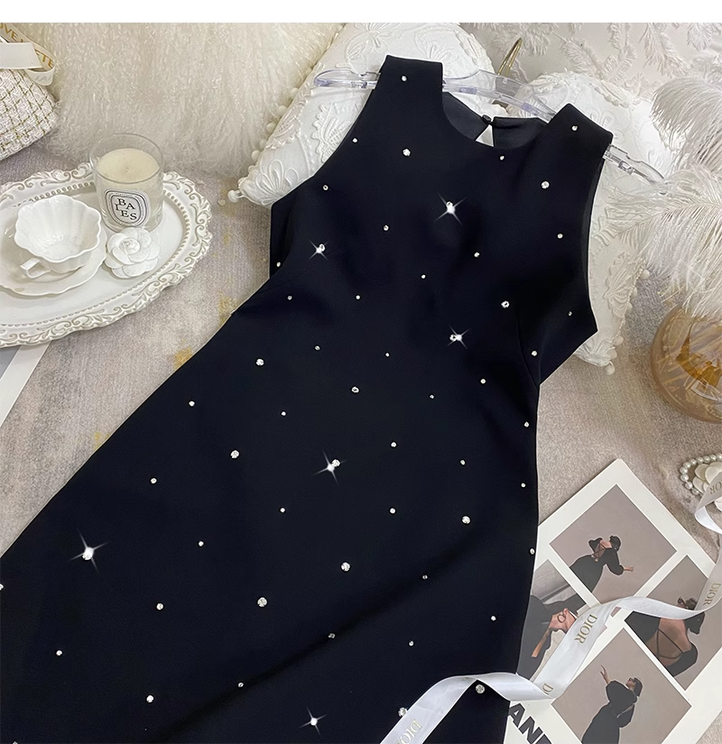 Elegant Black Beading Backless Design A-line Sleeveless Homecoming Dress TP3773