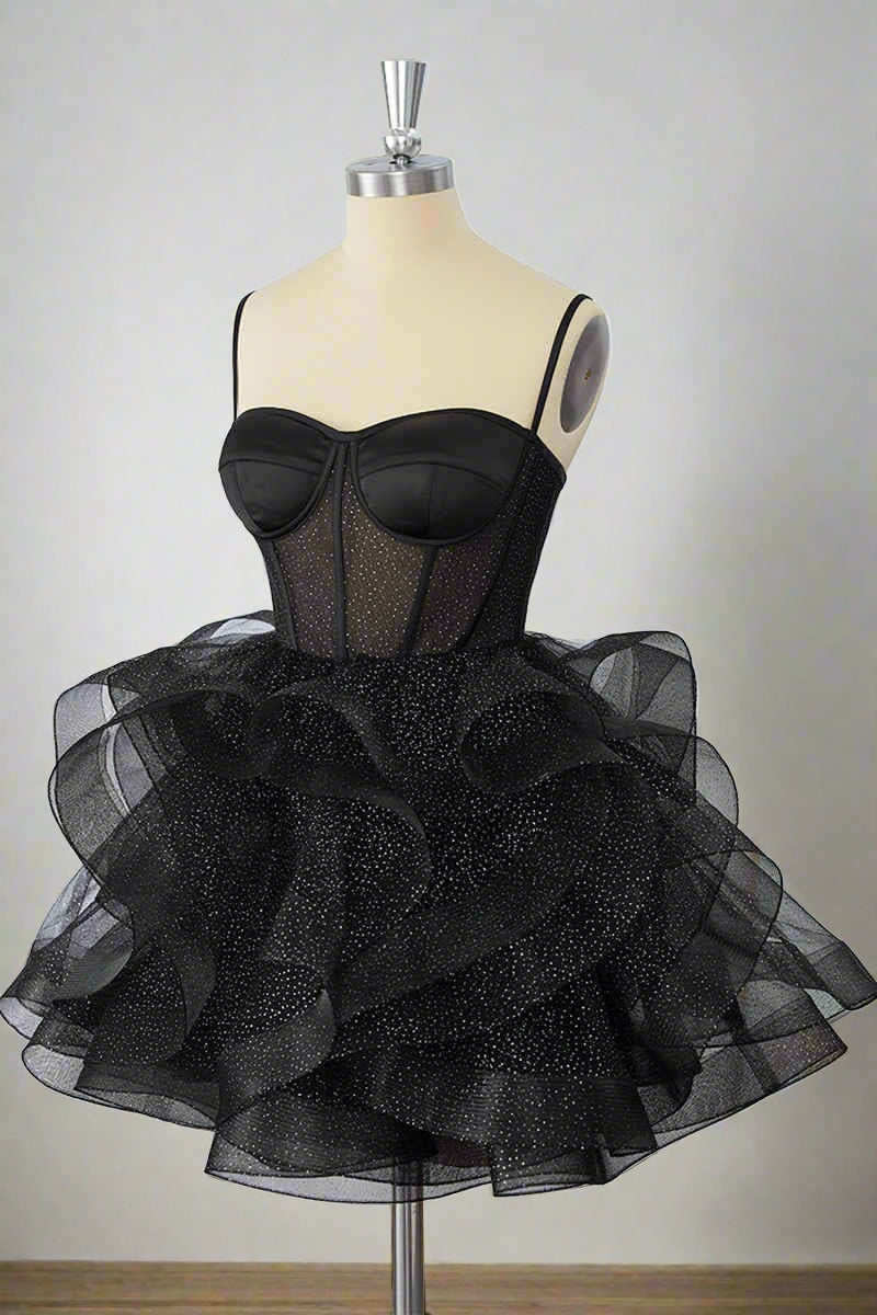 Vestido corto de fiesta de tul con volantes y tirantes negros en forma de A