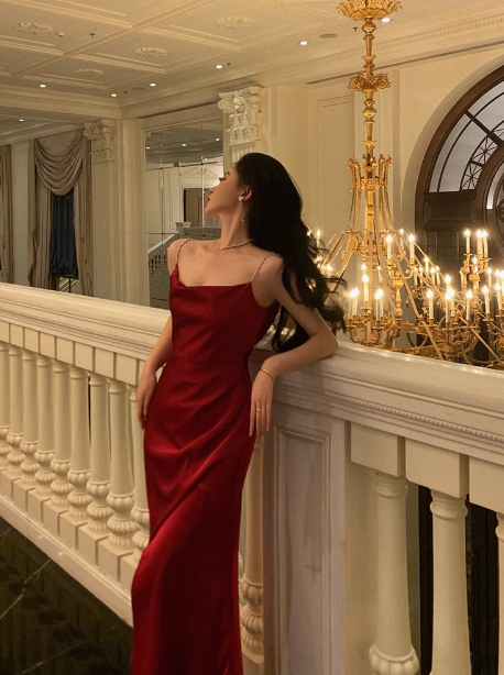 Vestido rojo sexy de sirena con tirantes finos para cumpleaños número 21. Ideas de vestidos de cumpleaños para mujeres (DP2317)