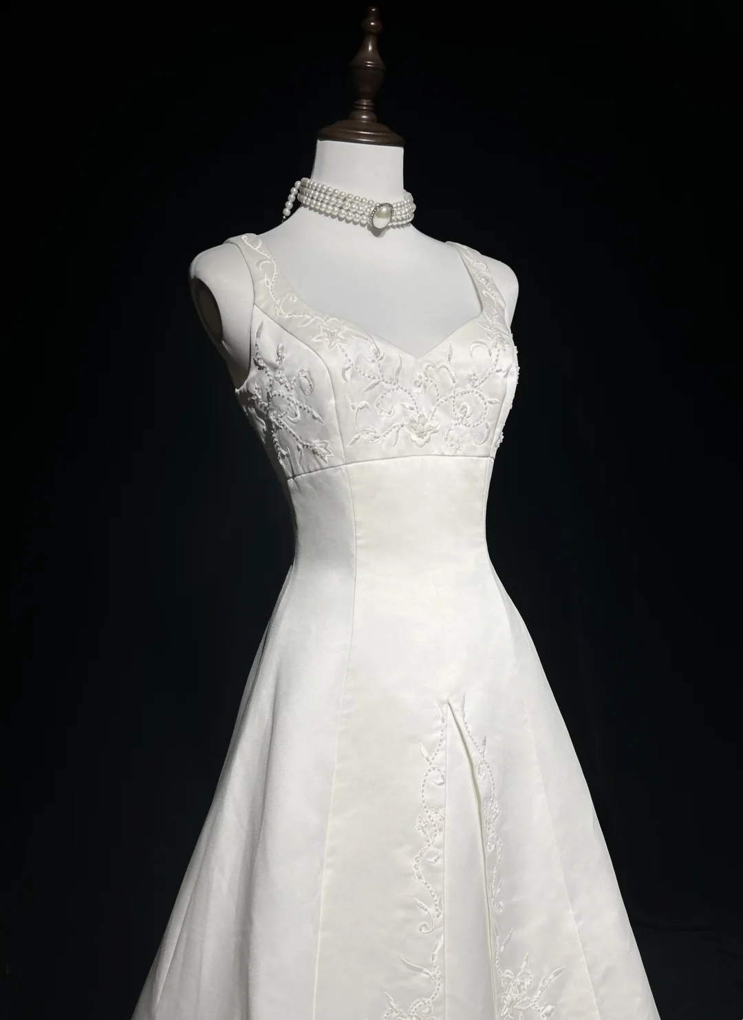 Vestido de novia vintage de los años 60, vestido de baile, escote corazón, sin mangas, satén con cuentas, largo blanco, vestidos de novia elegantes DH1016