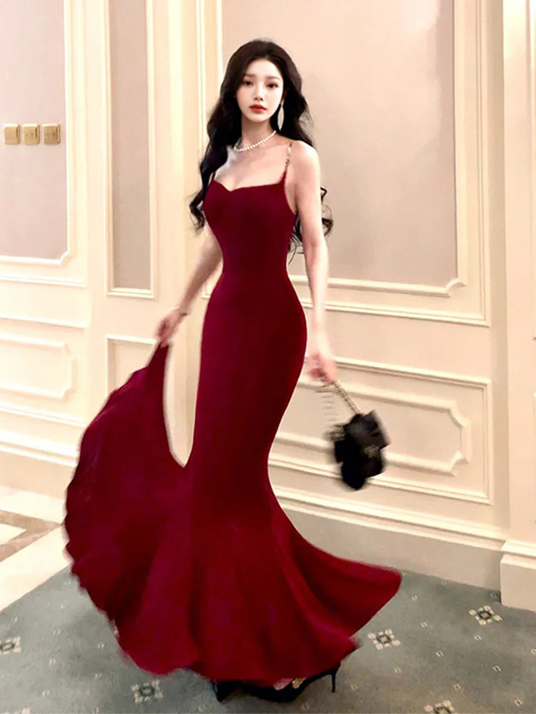 Elegante vestido de fiesta largo color burdeos con tirantes finos y corte sirena, ideal para celebrar el 22.º cumpleaños o el 18.º cumpleaños, DH1045