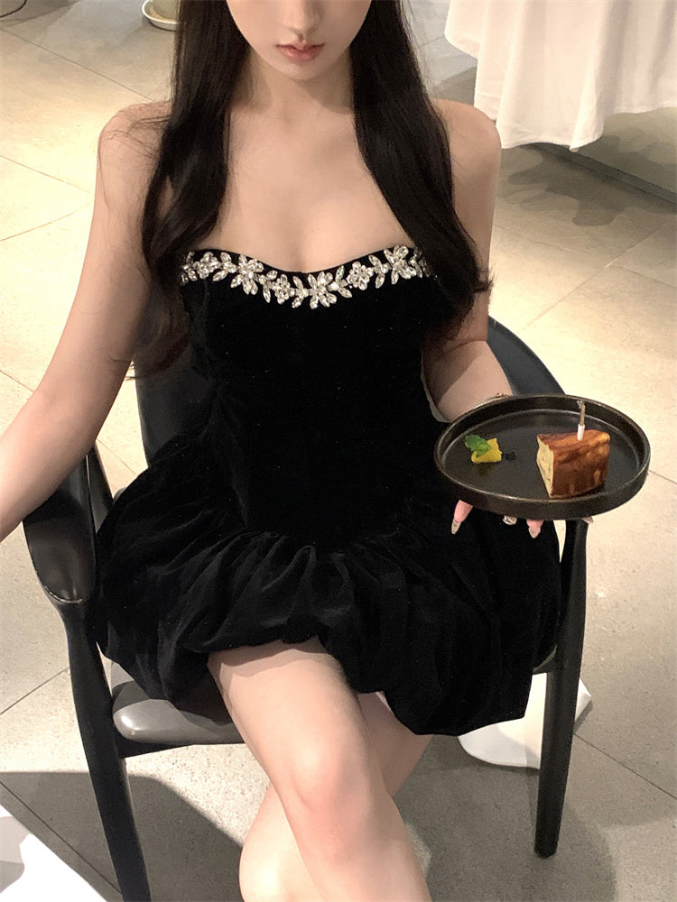 Vestido de fiesta corto de terciopelo negro con escote corazón para octavo grado, vestido de verano para escuela secundaria, traje de fiesta DH1056