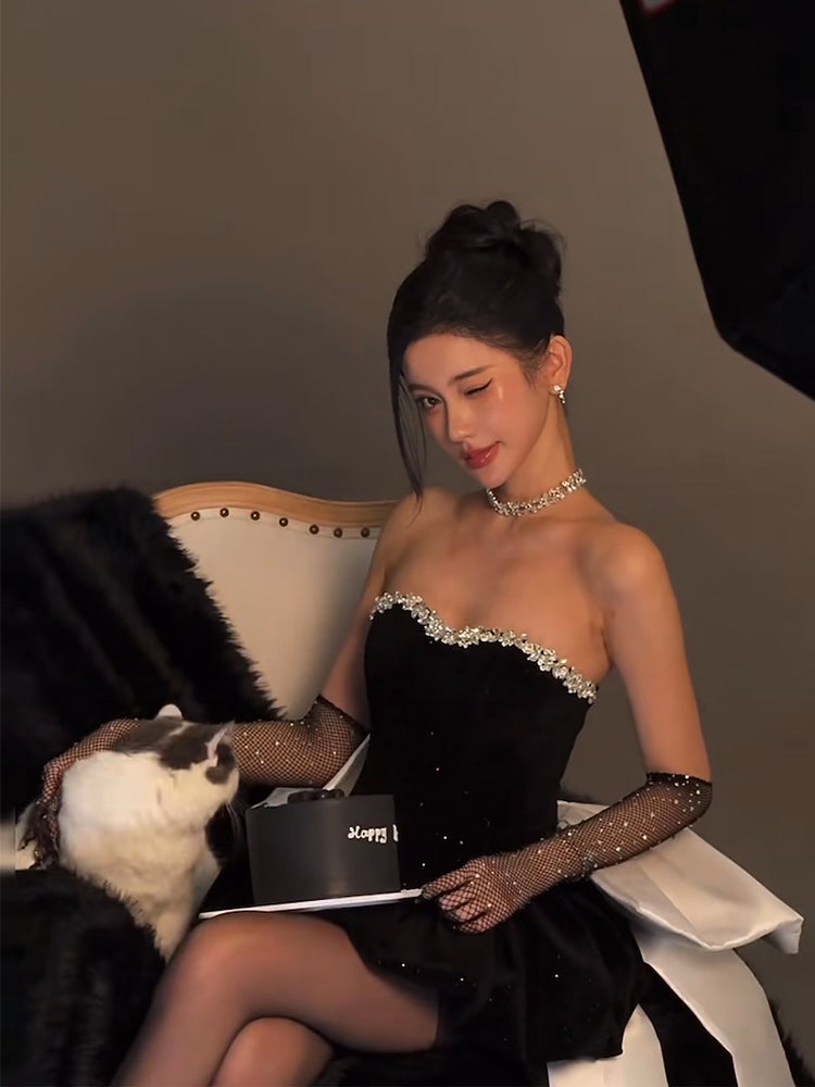 Hermoso vestido de fiesta corto de terciopelo negro con escote corazón para octavo grado, vestido de fiesta de verano para escuela secundaria, atuendos de cumpleaños DH1058
