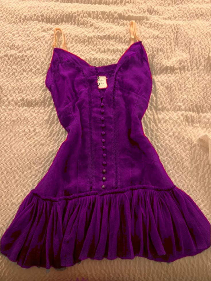 Lindos vestidos de fiesta cortos de tul gris con tirantes finos y corte A para octavo grado, vestido de verano para escuela secundaria, atuendos para fiesta de bienvenida, atuendo para cumpleaños número 20 DH1088
