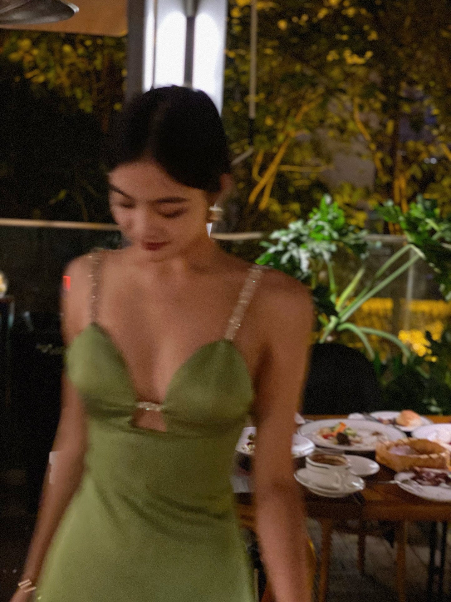Vestido corto de satén verde salvia con tirantes finos, sexy, para fiesta de 8.º grado, de verano, para escuela secundaria, para cumpleaños, DH1094
