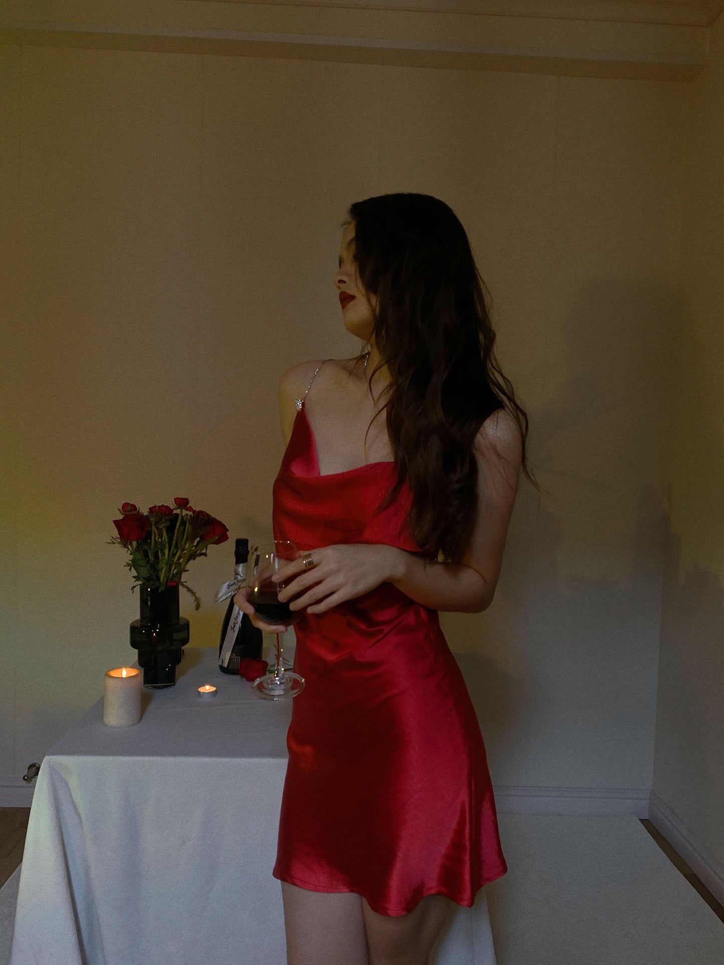 Vestido corto de satén rojo con tirantes finos, sexy, para fiesta de 8.º grado, de verano, para escuela secundaria, para cumpleaños, DH1096