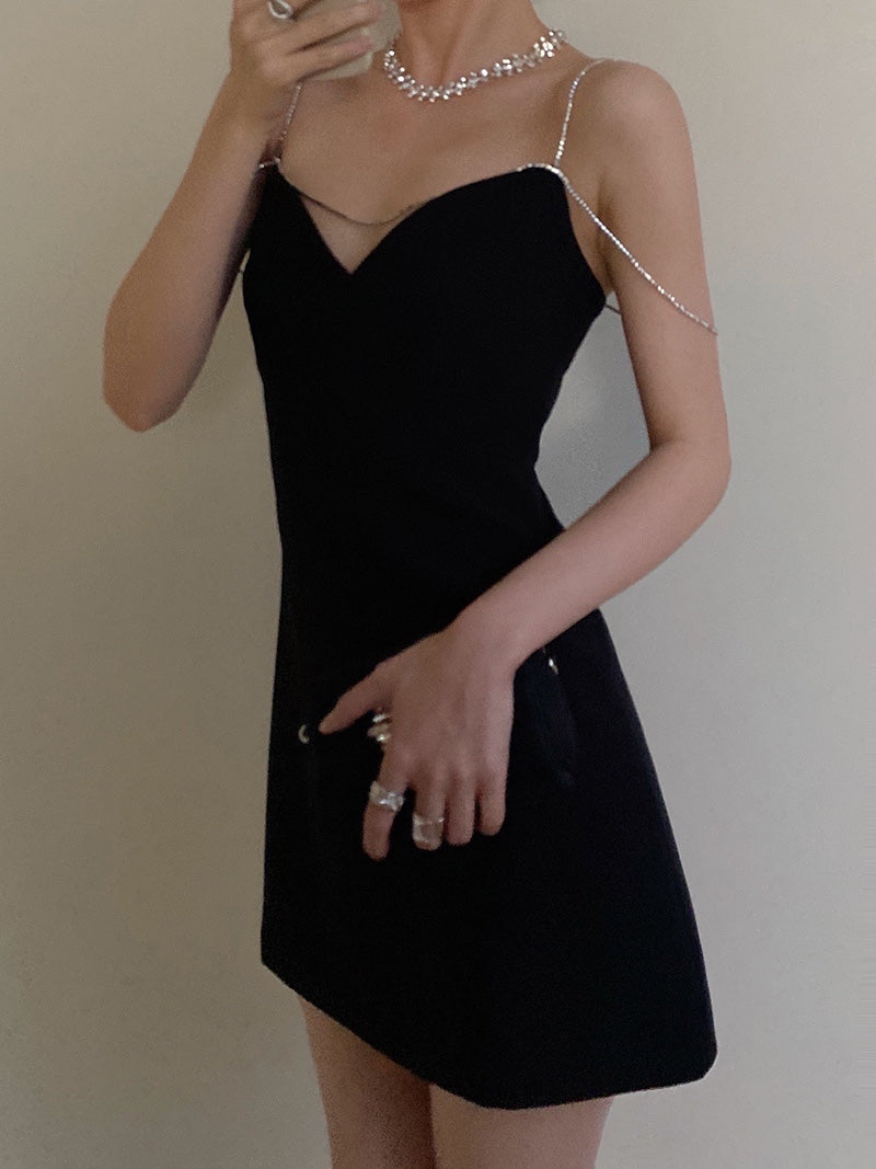 Vestido negro corto de satén con tirantes finos, sexy, para fiesta de 8.º grado, de verano, para escuela secundaria, para cumpleaños, DH1099