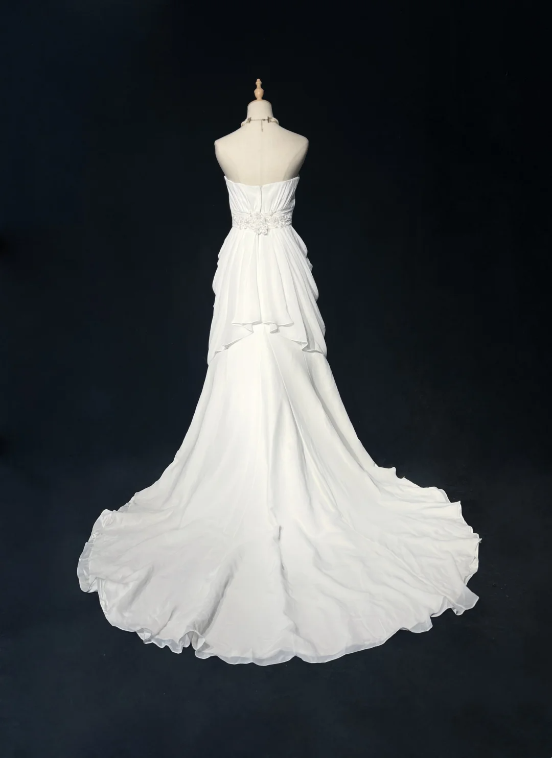 Vestido de novia retro de los años 60, corte A, sin tirantes, sin mangas, de gasa plisada, con cuentas, largo, blanco, elegante, DH1119