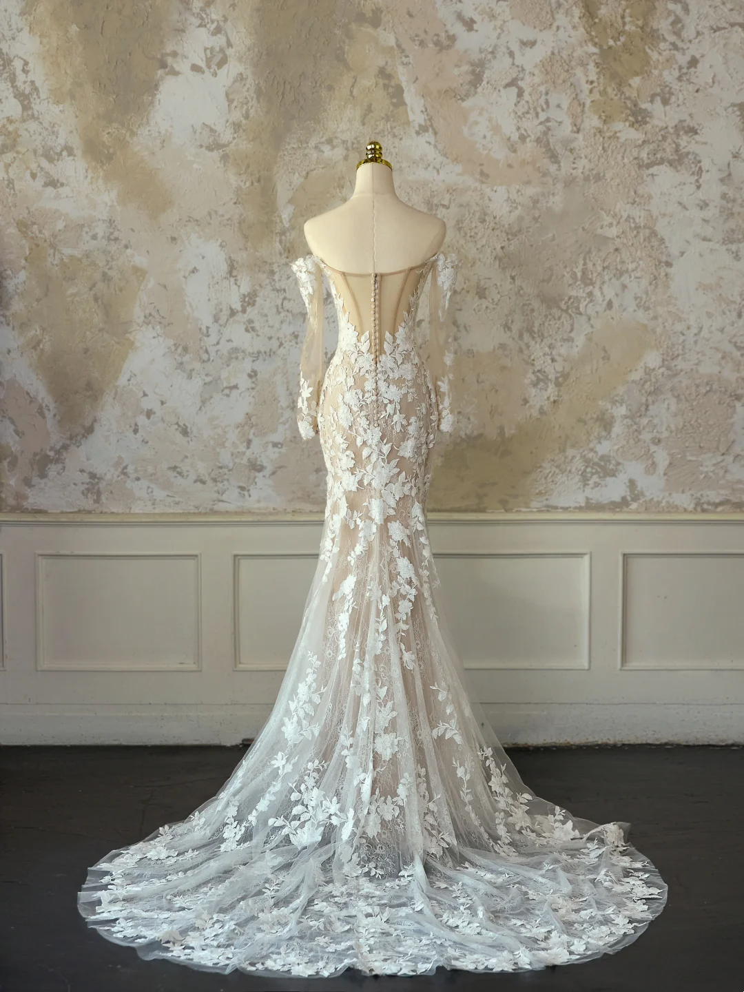 Vestido de novia modesto de corte sirena con hombros descubiertos, blanco, mangas largas, tul y encaje, elegante, DH1132