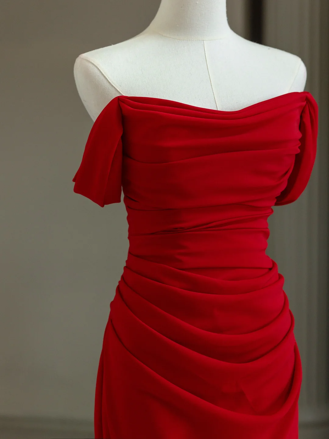 Vestido de novia modesto, con hombros descubiertos y mangas cortas de tul, elegante, DH1134