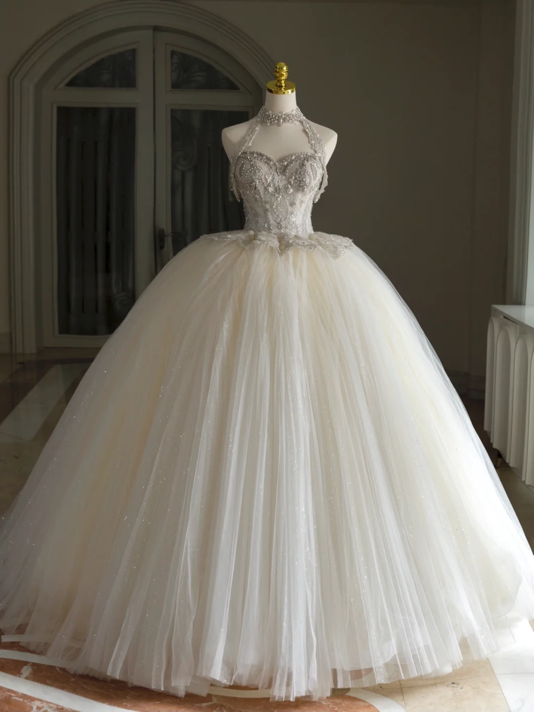 Vestido de novia princesa, vestido de baile, escote corazón, tul, cuentas, manga corta, modesto, DH1295