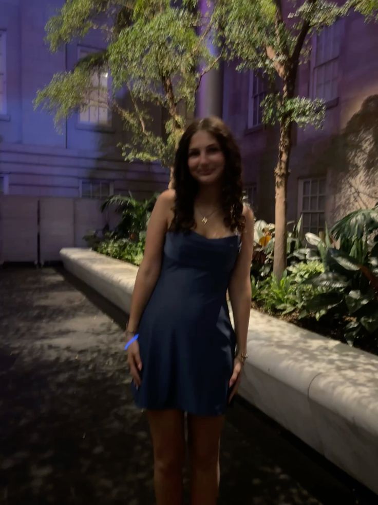 Vestidos de fiesta de satén azul marino con tirantes finos, corte A, para octavo grado, para escuela secundaria, cortos, para cumpleaños y graduación, DH2001