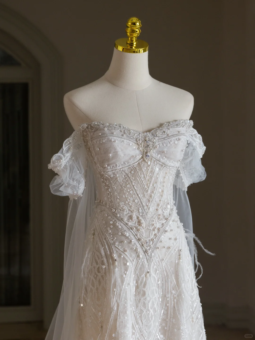 Vestido de novia único, corte A, hombros descubiertos, lentejuelas, manga corta, años 70, DH2073