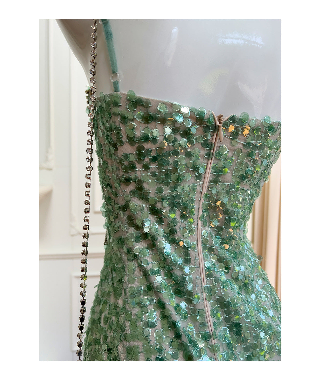 Modest Sheath Spaghetti Straps Sequin Green Formal 8th Grade Homecoming Dresses Middle School Short Birthday Gowns Graduation Dress Hoco Outfits DH2106