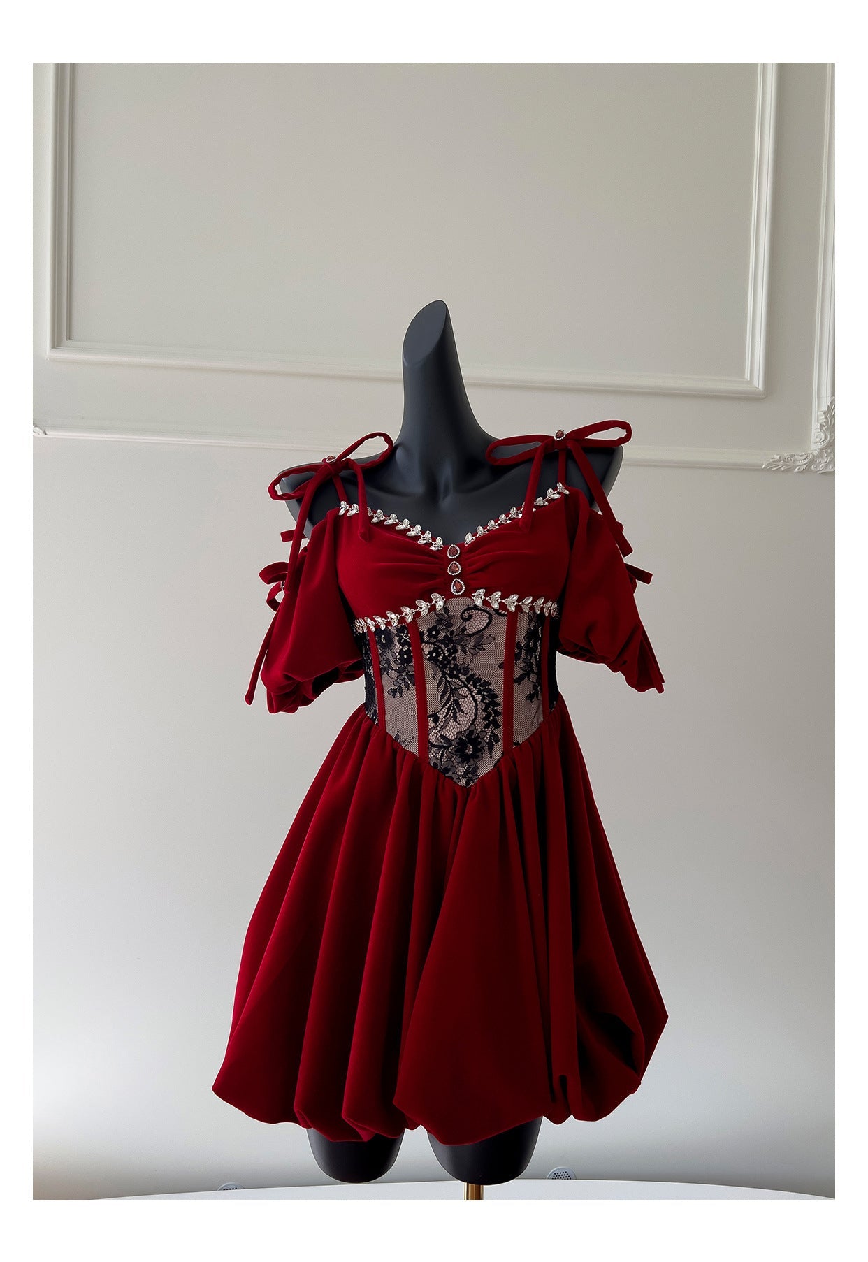 Vestido de fiesta estético de terciopelo burdeos, corto, minivestido con plumas, vestido formal para fiesta de bienvenida, vestido de cóctel, vestido de graduación, minivestido DH2294