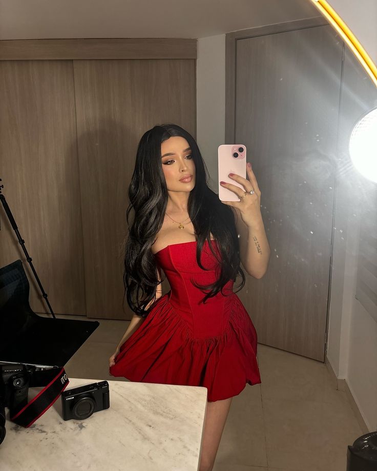 Hermoso vestido de fiesta sin tirantes de satén rojo, vestidos formales de bienvenida, vestidos cortos para 16 cumpleaños, vestido de graduación, mini vestidos de cóctel DH2489