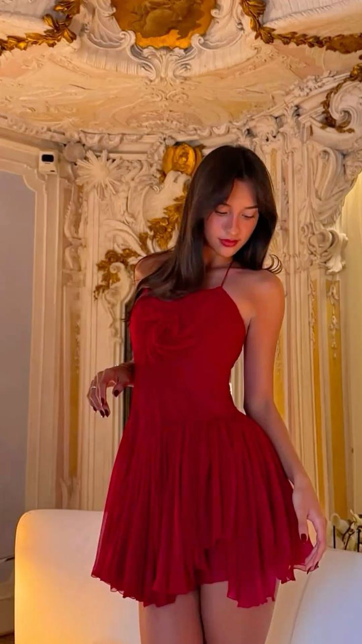 Hermosos vestidos formales de fiesta de gasa roja con cuello halter y corte A, atuendos para cumpleaños número 21, vestido de graduación, vestidos cortos de cóctel DH2491
