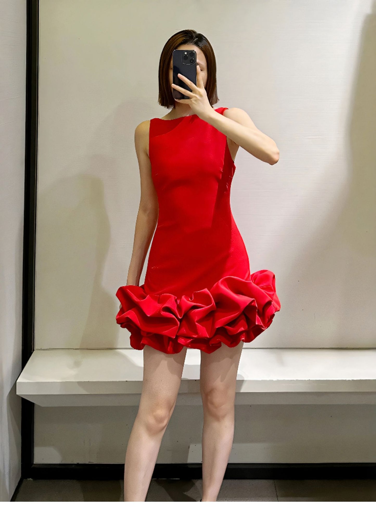 Sexy Sheath Scoop Neck Red Satin Short Homecoming Dress Summer Hoco Dresses Mini Cocktail Dress DH2533