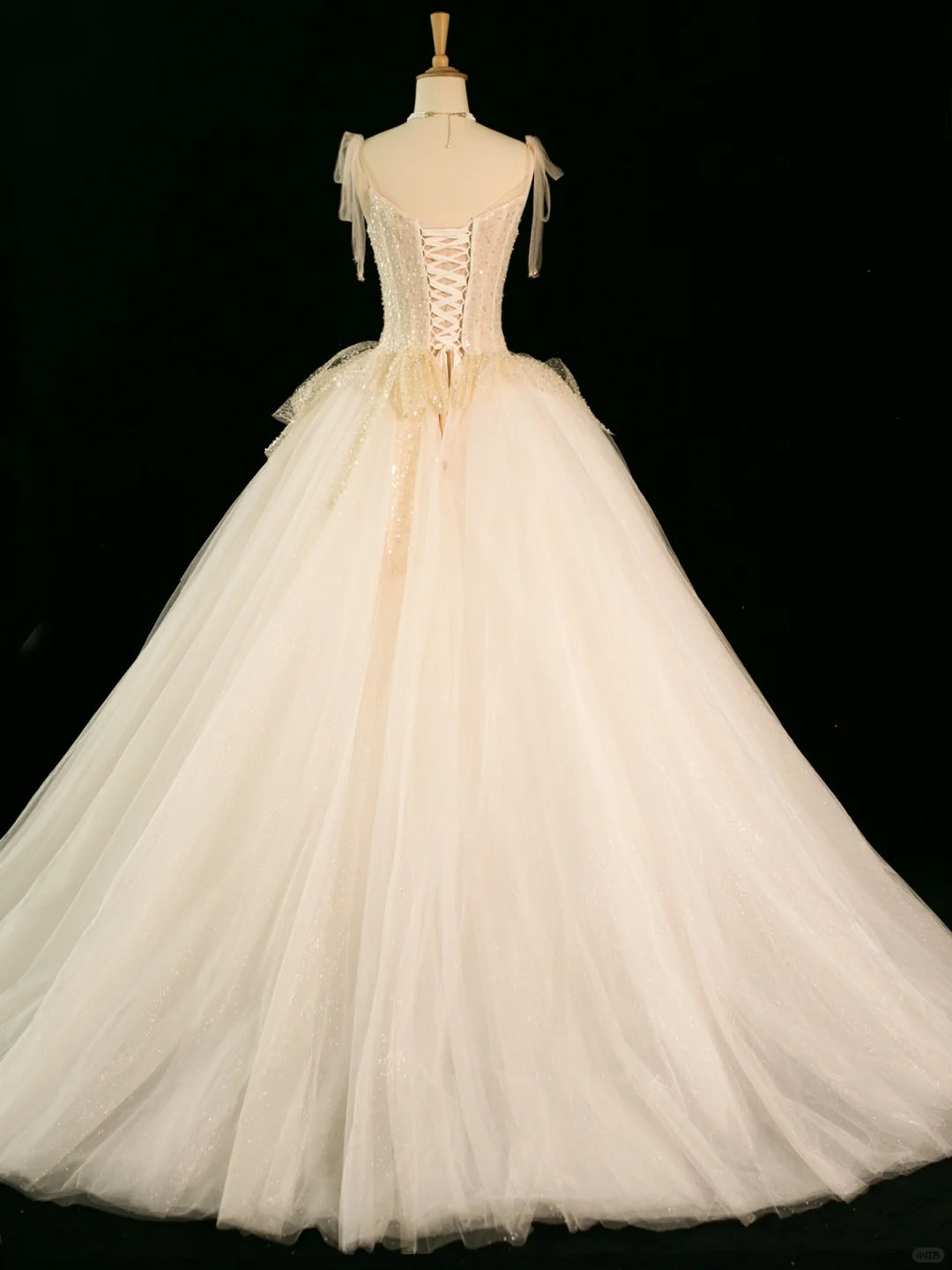 Elegante vestido de novia largo de verano con tirantes finos, sin mangas, color marfil y tul, DH356