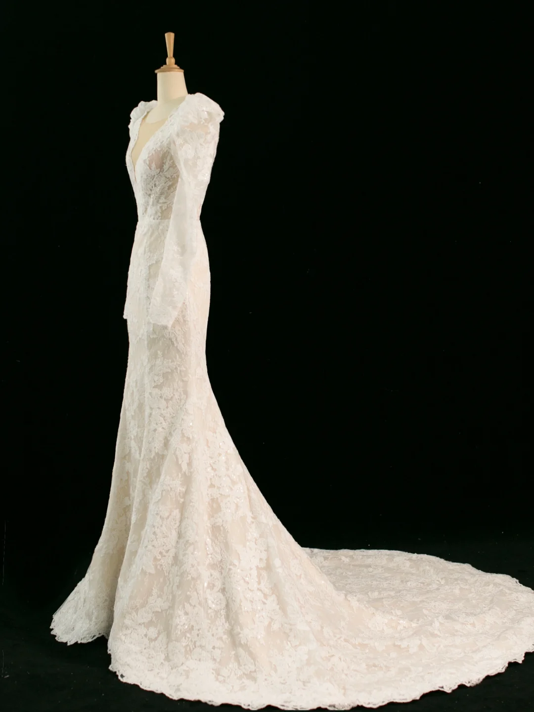 Hermoso vestido de novia estilo sirena, escote en V, color marfil, sin mangas, con encaje, largo, vintage, DH357