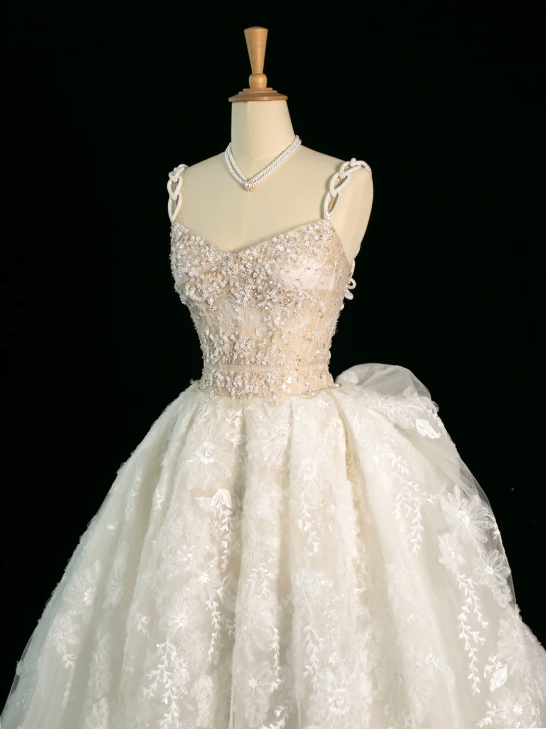 Elegante vestido de novia largo de verano con escote corazón, sin mangas, de encaje blanco, DH381