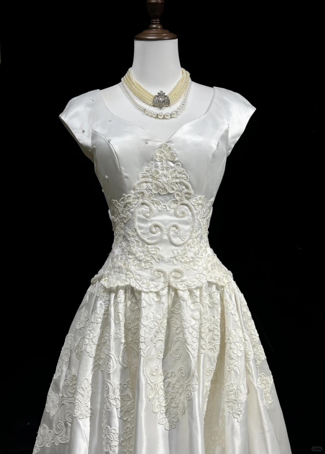 Vestido de novia vintage de los años 50 y 40, con escote en V y encaje blanco, largo, DH541
