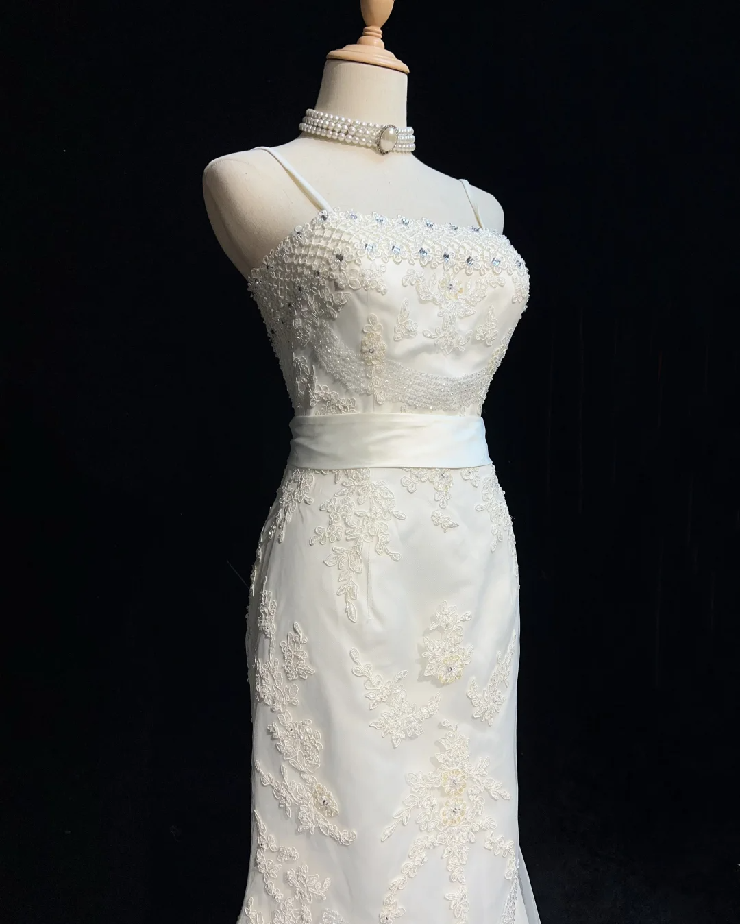 Vestido de novia vintage de los años 70, estilo sirena, tirantes finos, encaje, largo, elegante, DH551