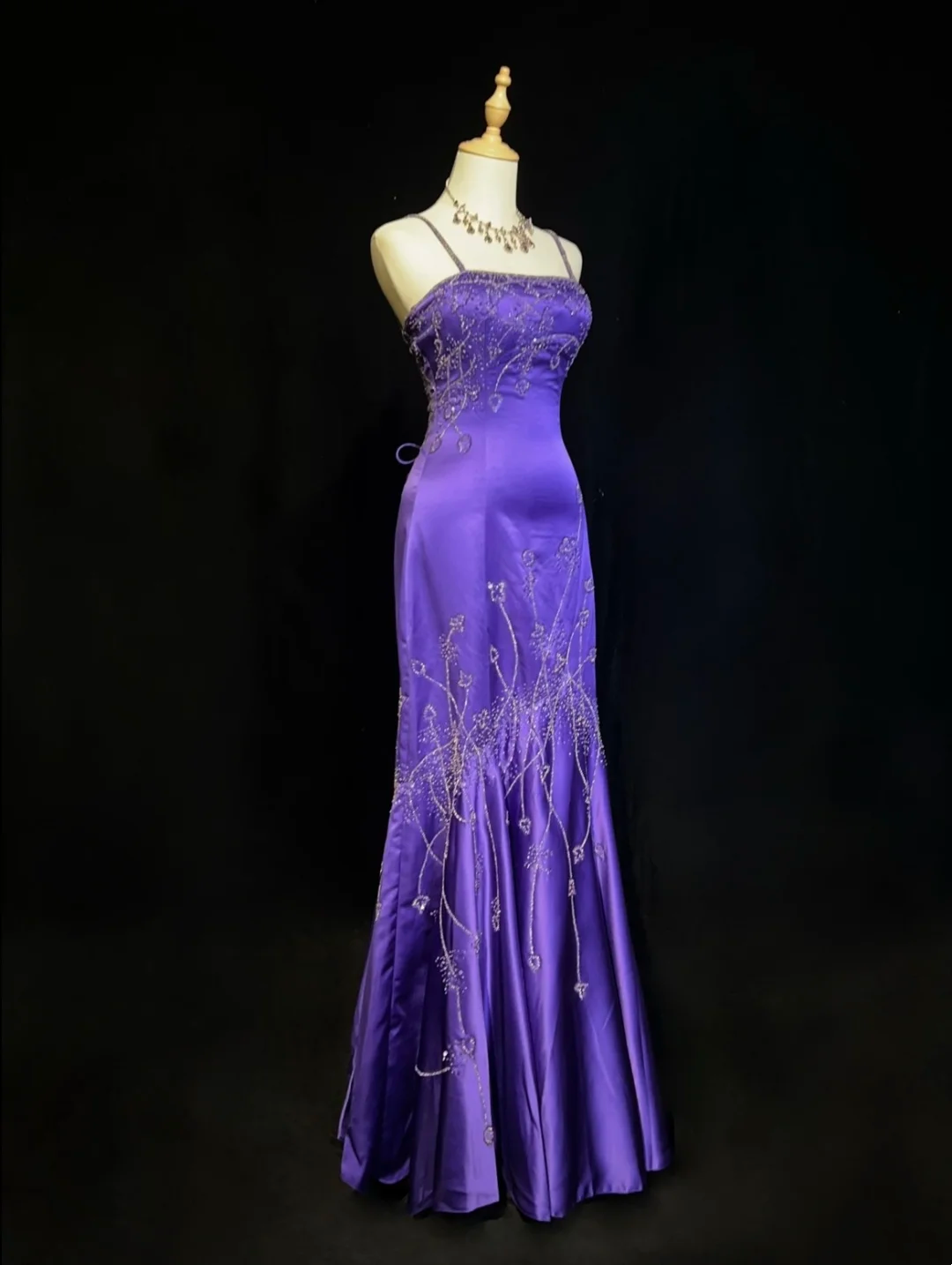 Elegante vestido de fiesta de sirena con tirantes finos, color uva, de satén, sin espalda, para verano, para 20 cumpleaños y 18 años, DH675
