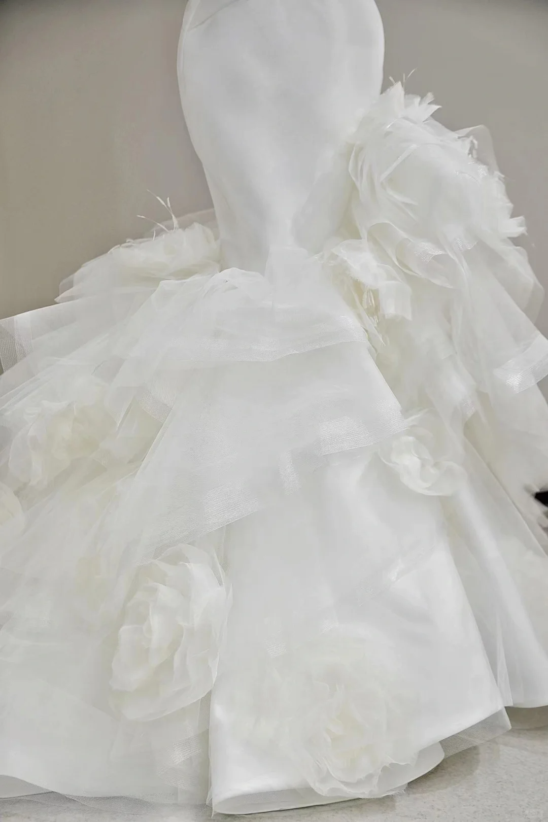 Vestido de novia único de sirena sin tirantes, de satén blanco, largo, elegante, DH734