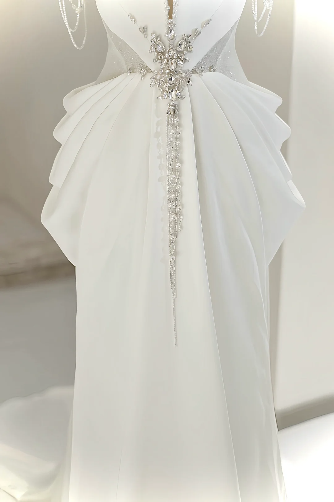 Vestido de novia único, corte A, escote corazón, satén blanco, largo, con cuentas plateadas, elegante, DH736