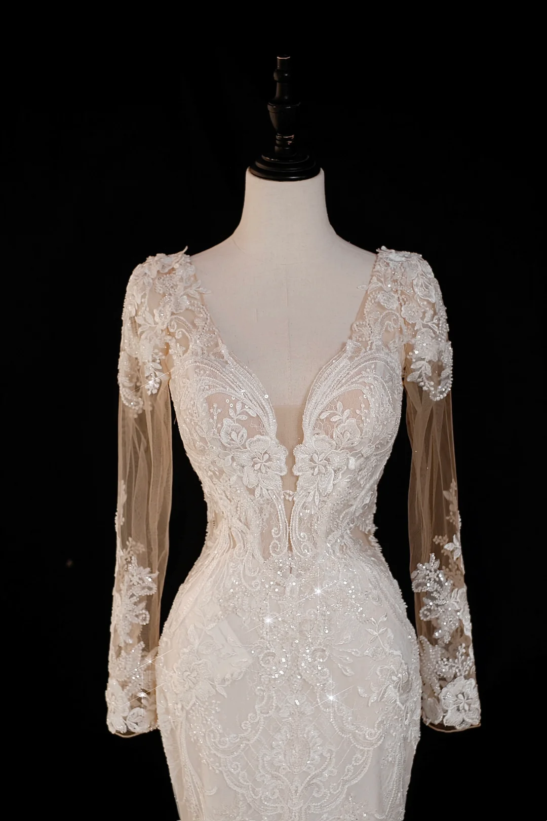 Vestido de novia atemporal de corte sirena, escote en V, mangas largas, encaje, elegante, DH737