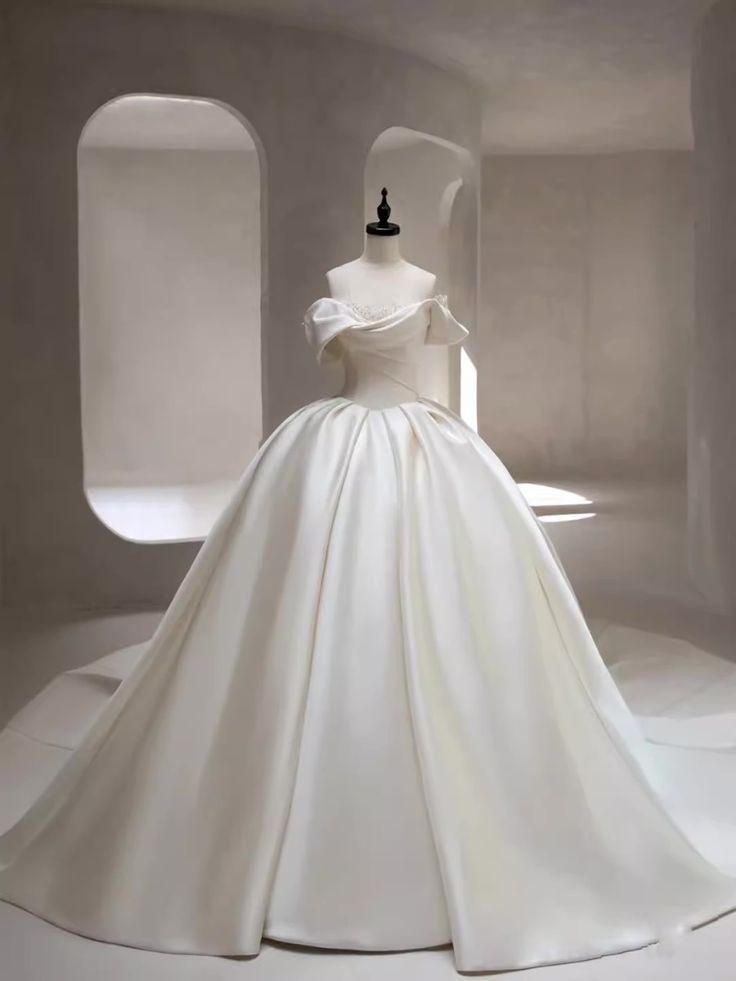 Vestido de novia atemporal, vestido de fiesta con hombros descubiertos, satén blanco, largo plisado, elegante, DH956