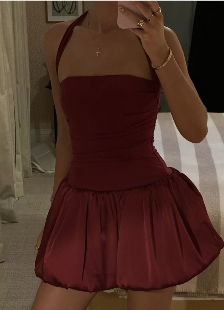 Vestido corto de verano de satén burdeos con cuello halter y corte en A, estilo Hoco, para cumpleaños, minivestido de fiesta para 16.º cumpleaños, DP1235